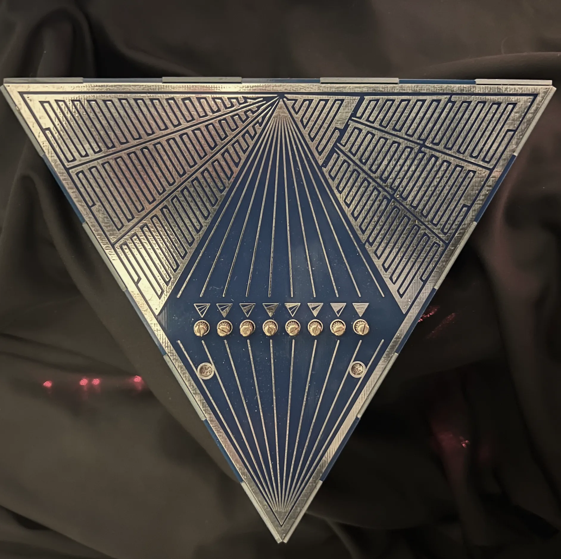 A Magic Pulsewave Touch Tones Touch Activated Synth