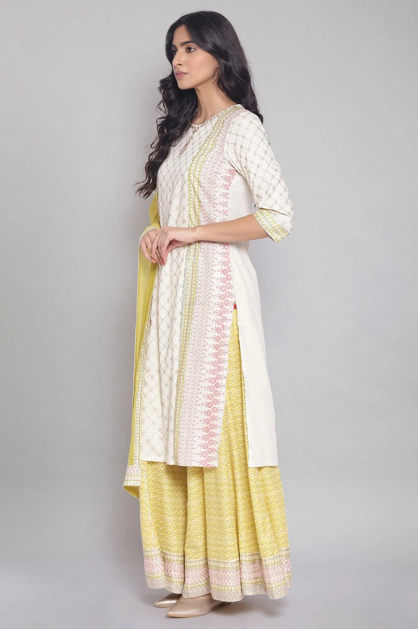 Ecru Mock Layered kurta-Culottes-Mesh Dupatta Set