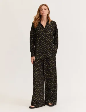 Staple The Label Zadie Wide Leg Pant in Black Khaki Geo