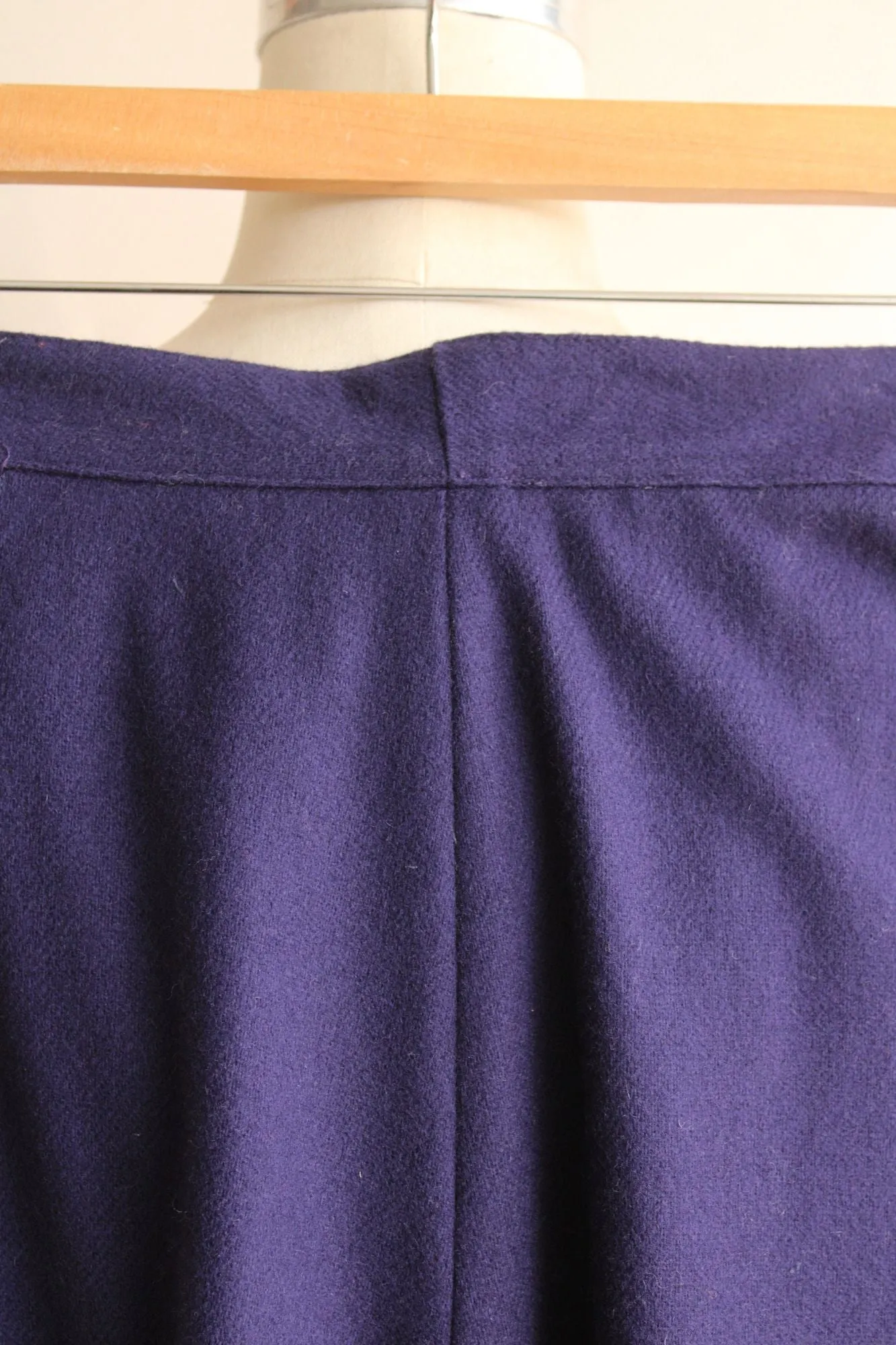 Vintage 1980s Finity Ann Taylor Navy Blue Wool Culottes